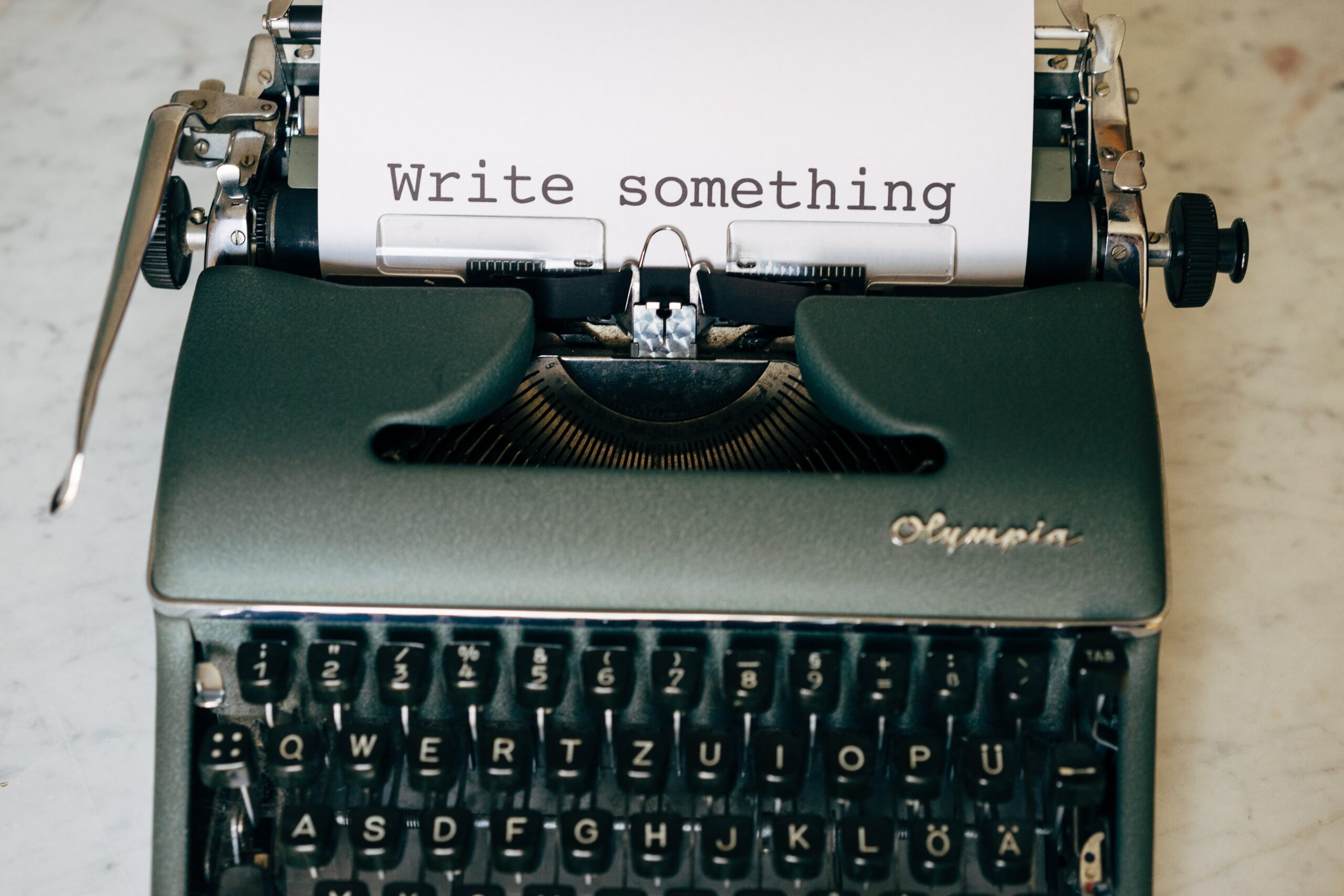 content outsourcing typewriter